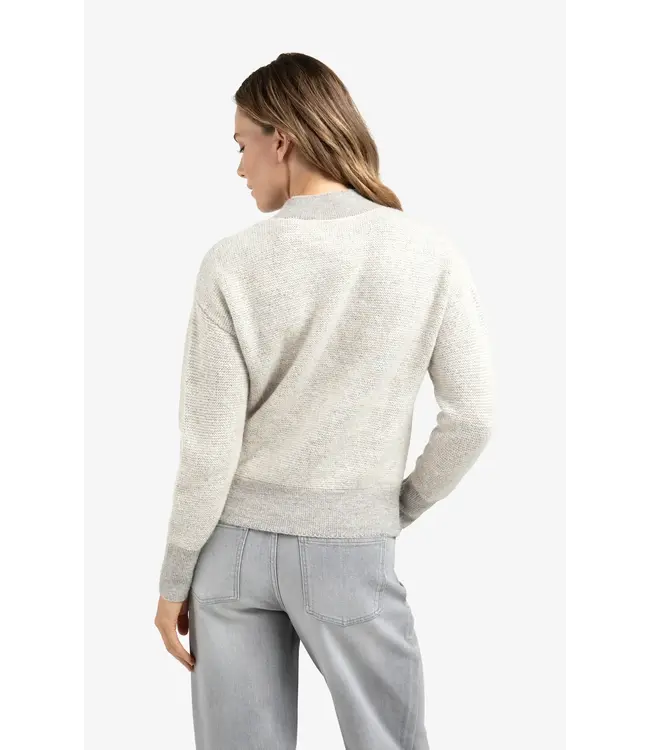 Knitted sweater with contrast trims