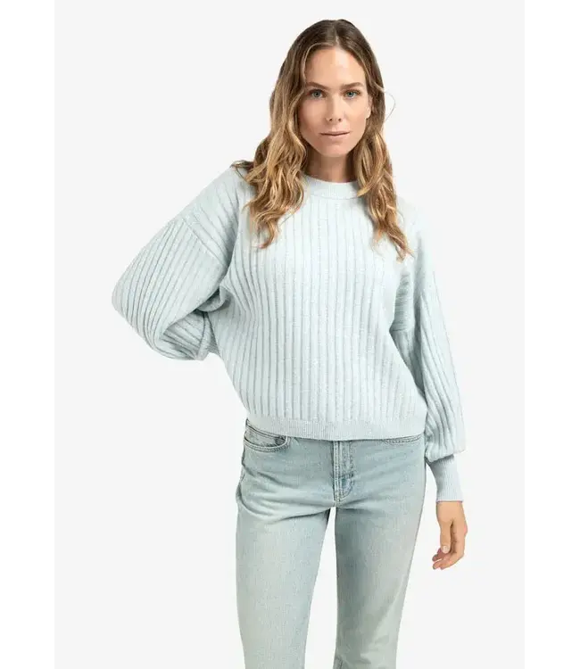Ribbed sweater round neck