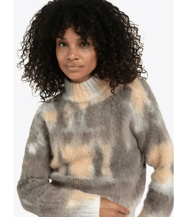 Knitted sweater melange print