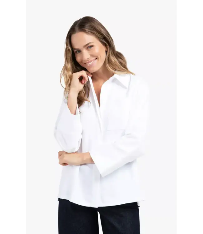 Soft oversized blouse with wide cuffs