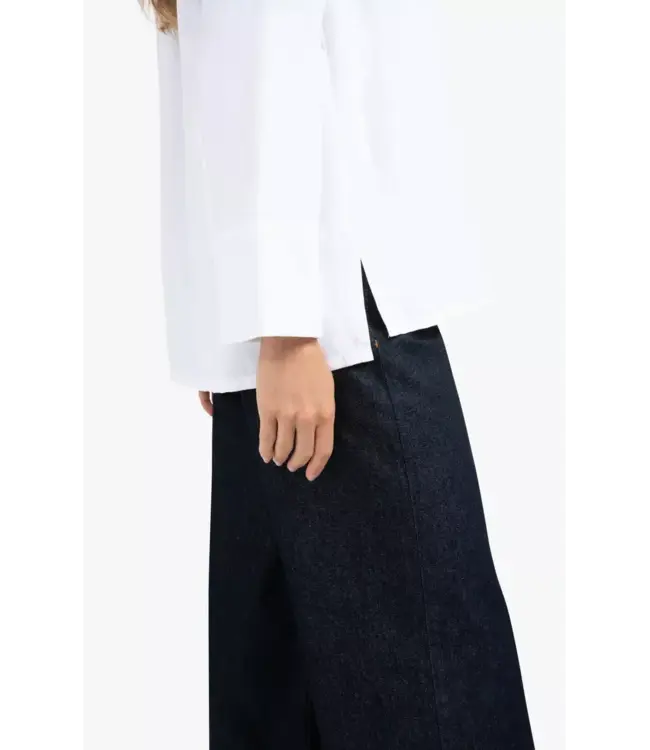 Soft oversized blouse with wide cuffs