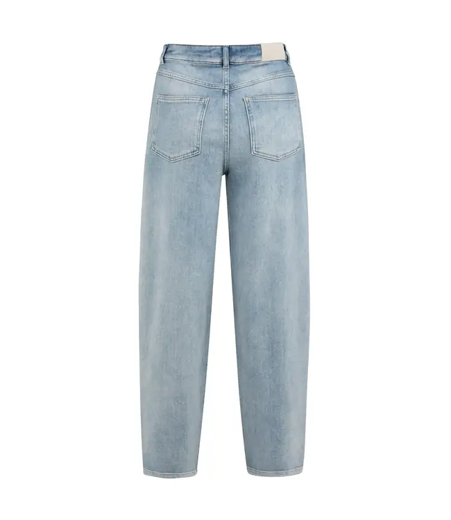 High-waist jeans met losvallende pasvorm en lichte wassing