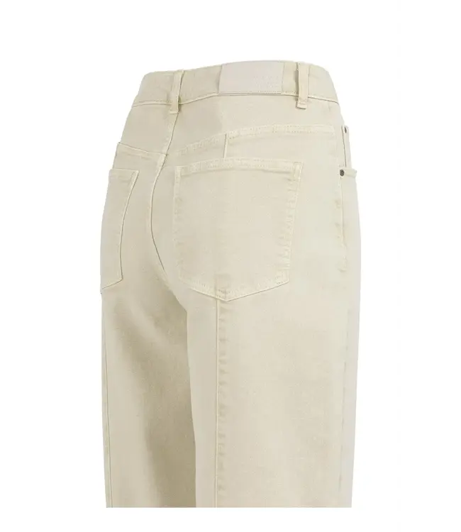 Barrel jeans with back seams