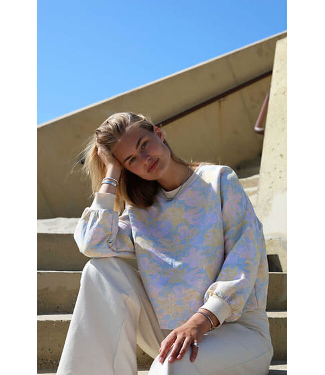 Sloane flower sweater