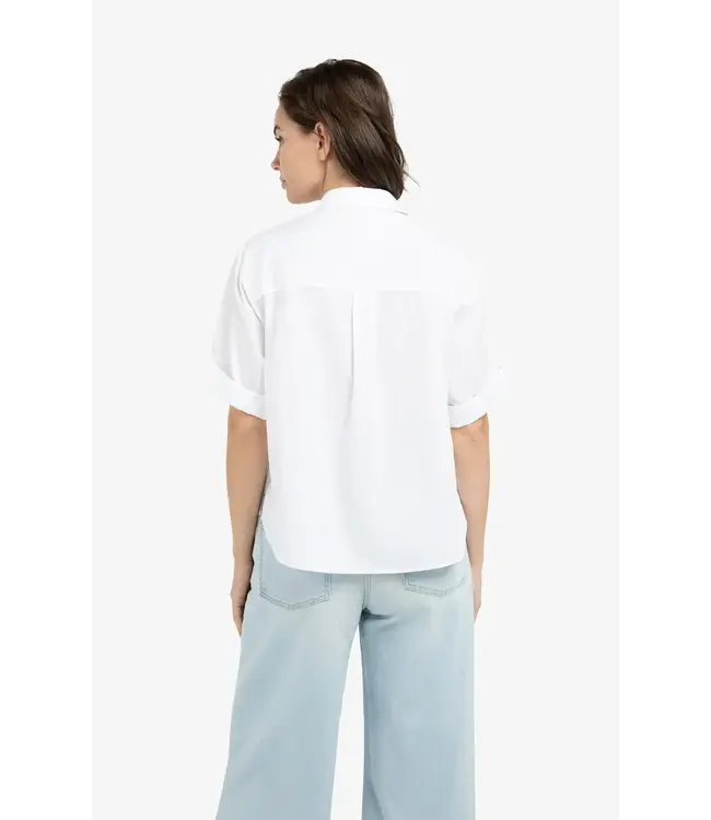 Blouse met korte omgeslagen mouwen en kraag