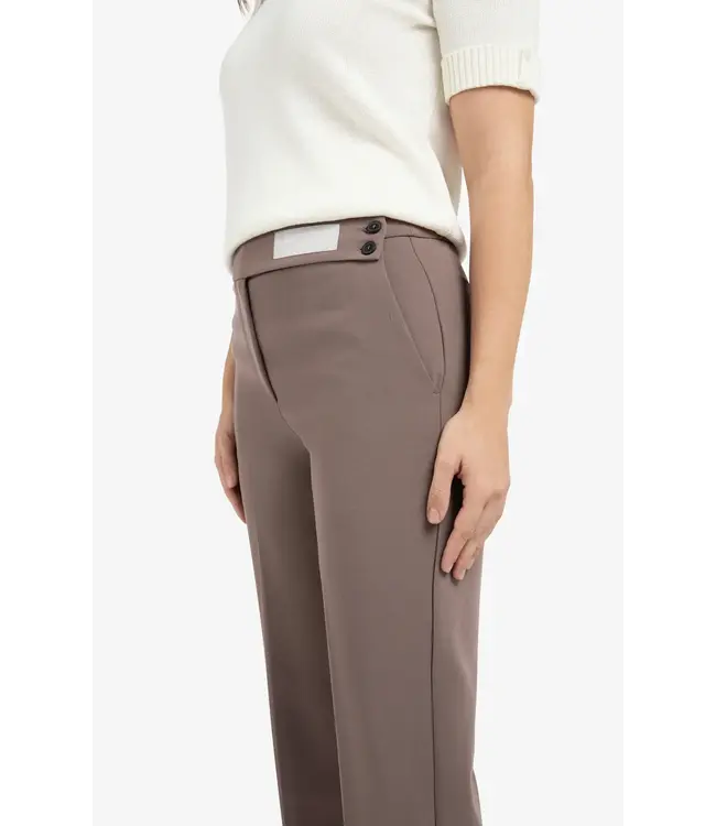 Pantalon met asymmetrische tailleband en rechte pasvorm
