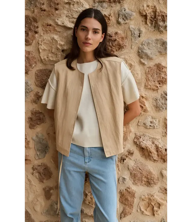 Mouwloos zomerjack met trekkoordjes