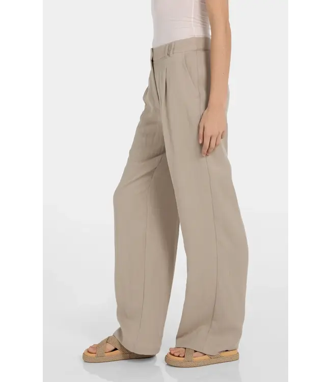 Woven wide leg trousers - L32