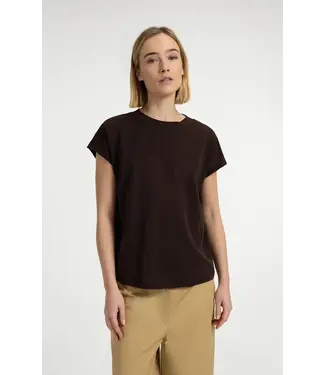 YAYA Sleeveless crew neck top