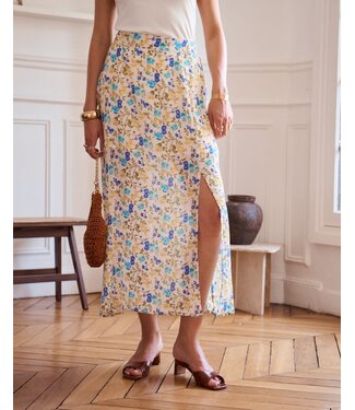 InApril1986 Bohemian floral slit skirt