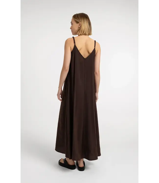 Long strappy loose dress