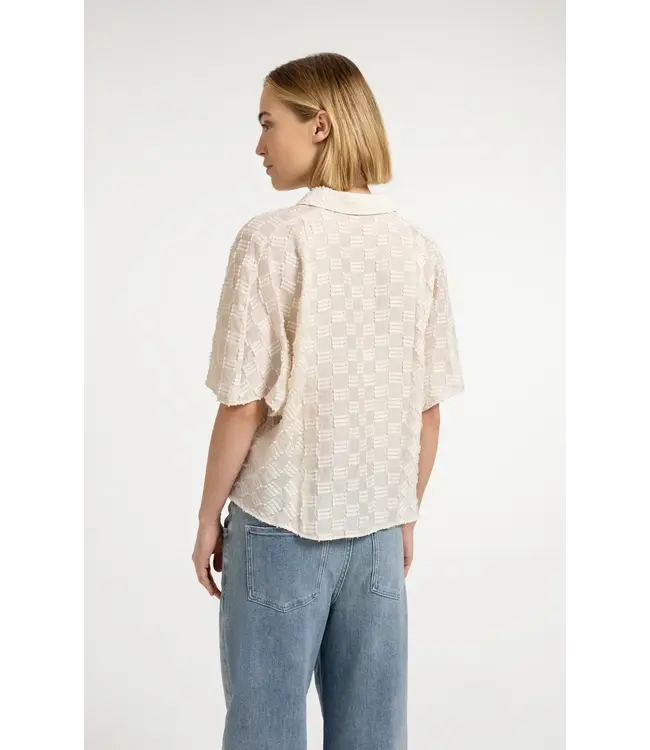 Short sleeve jaquard blouse