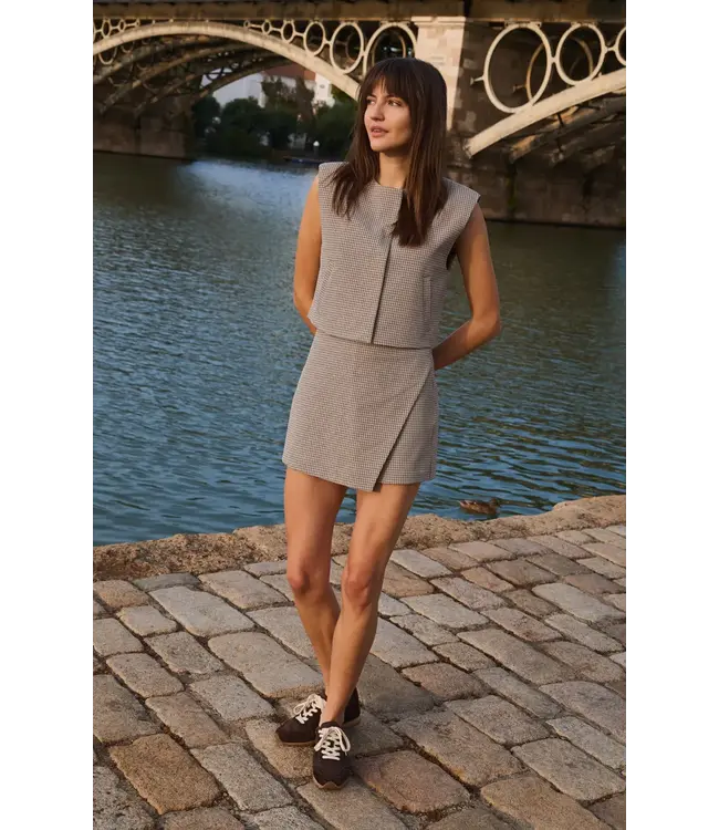 Woven check mini skort