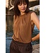 Sleeveless top pleated neck
