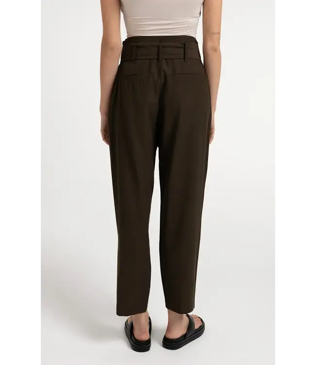 High waist trousers with scarf