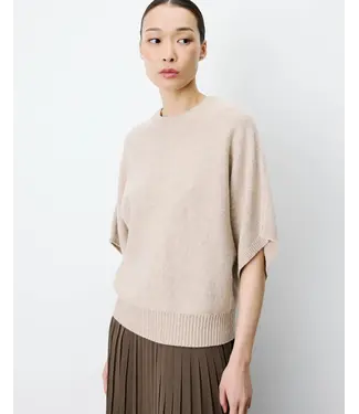 Grace & Mila Almus pull