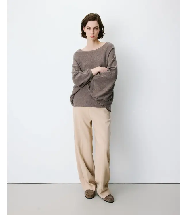Adela oversized pull