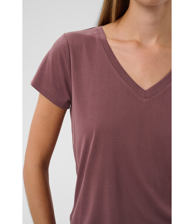Columbine V-neck - Huckleberry