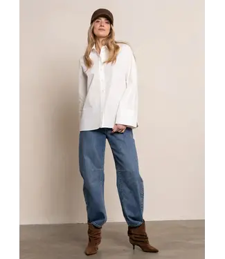 Simple Luna barrel jeans