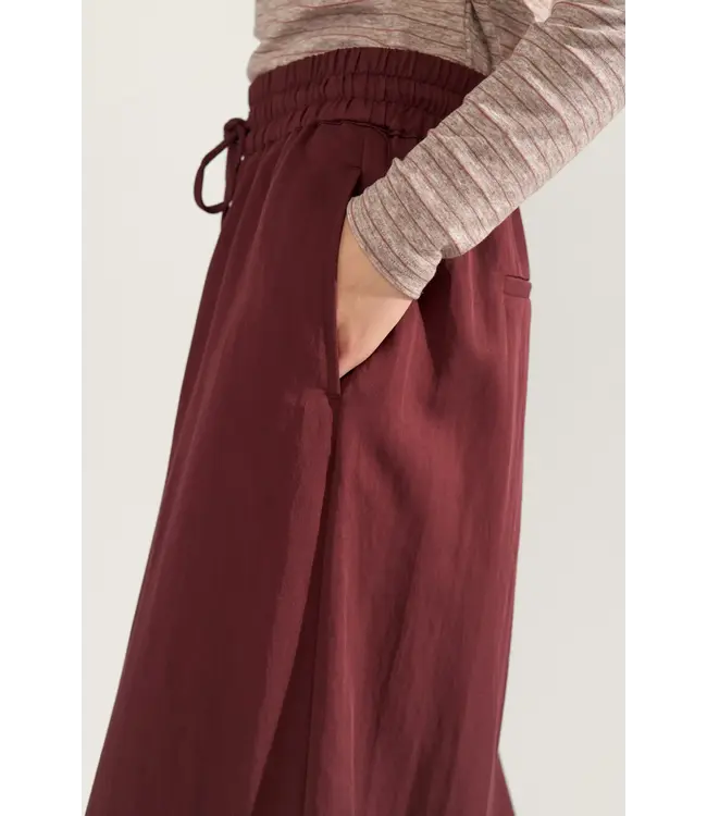 Svala parachute pants