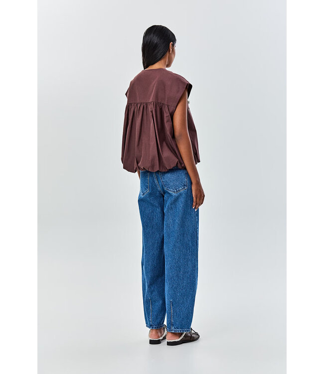 Cruel vest