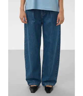 Soaked in Luxury Logone Barrel jeans