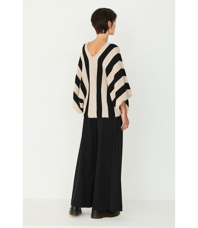 Elade knit