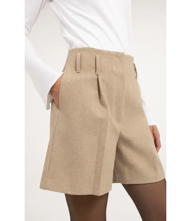 Woven bermuda met visgraatstof