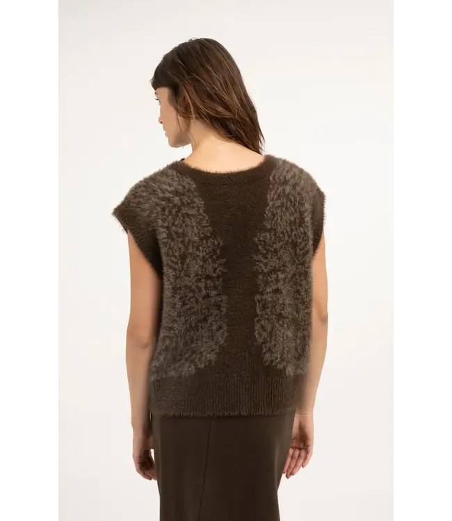 Mouwloze knit vest