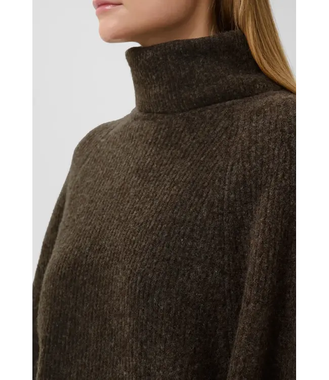 Bean flare pullover
