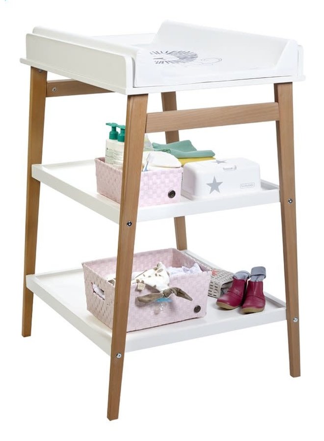 quax changing table