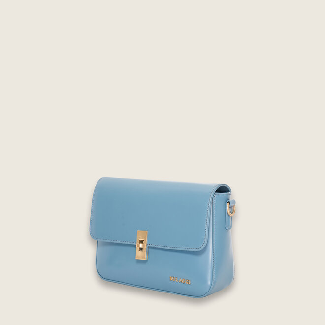 Loren crossover medium ( blue )