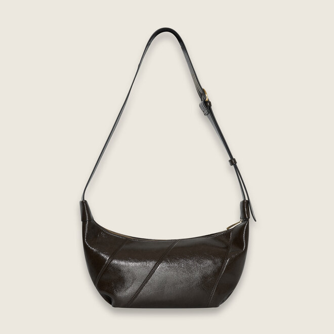 Crinkle hobo small ( Dark brown )