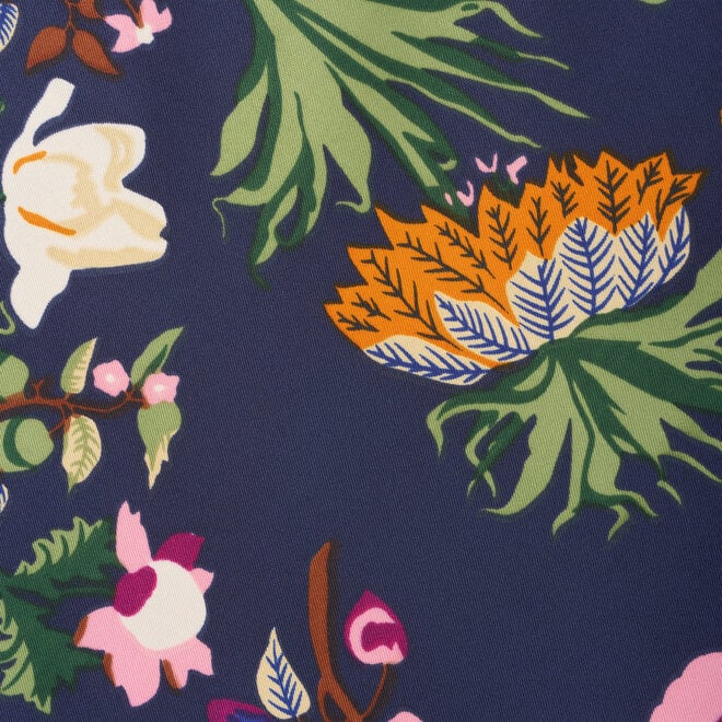 triangle flowers ( Dark blue)