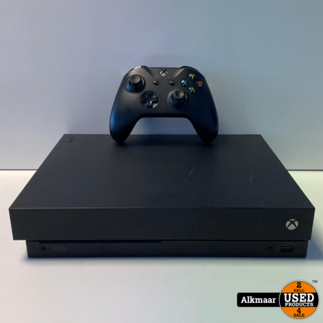 Microsoft Xbox One X 1TB Zwart | Gebruikt