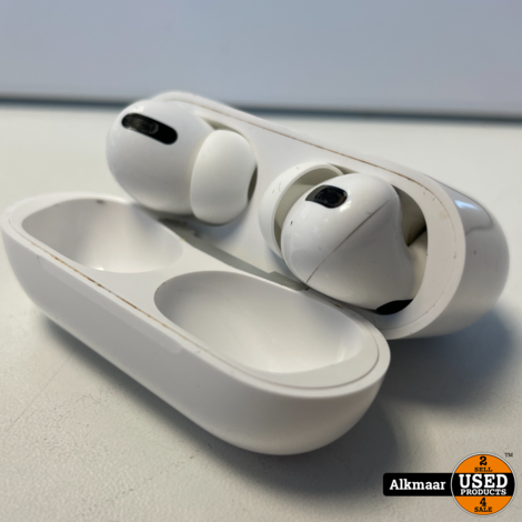 Apple AirPods Pro with Wireless Charging Case | Nette staat