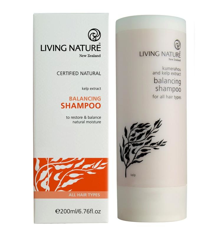 Living Nature Shampoo balancing (200 ml)