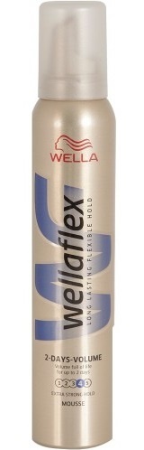 Wella Wella 2nd day volume extra strong mousse (200 ml)