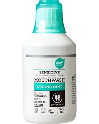 Urtekram Urtekram Mondwater sensitive strong mint (300 ml)