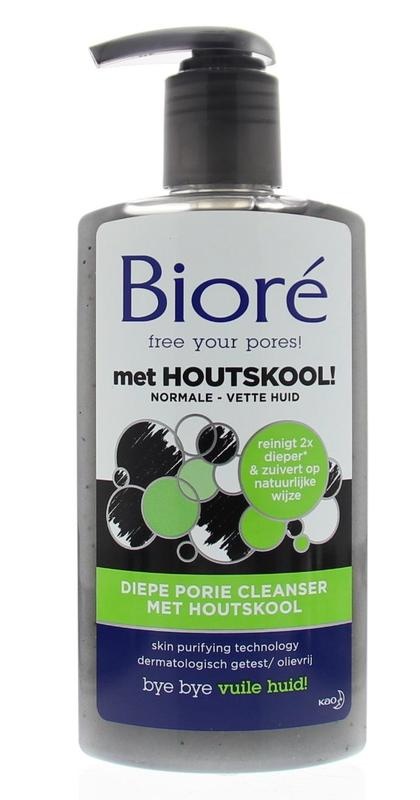 Biore Diepe porie cleanser houtskool (200 ml)