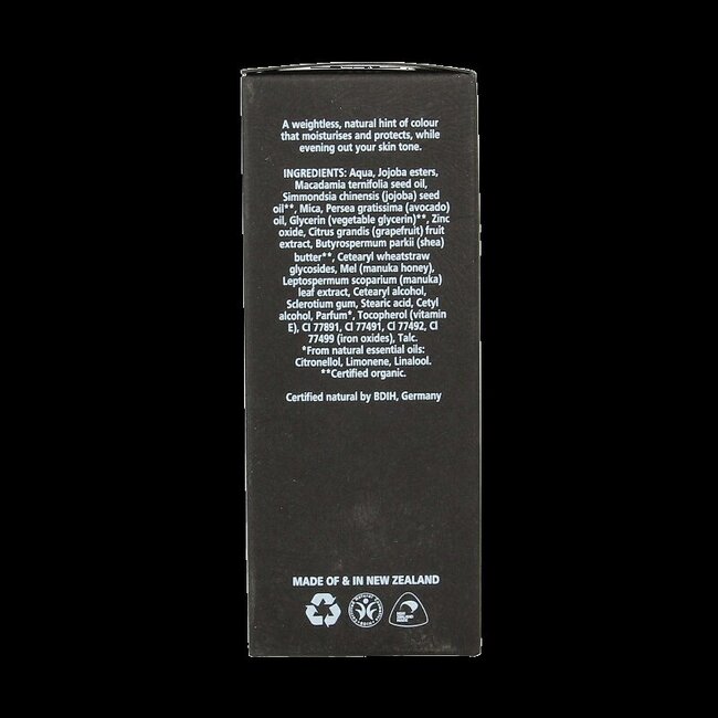 Living Nature Day light tinted moisturiser 50 Milliliter