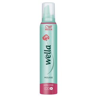 Wella Ultra strong hold mousse 200 Milliliter