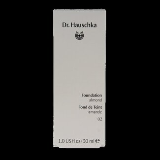 Dr. Hauschka Foundation 02 almond 30 Milliliter