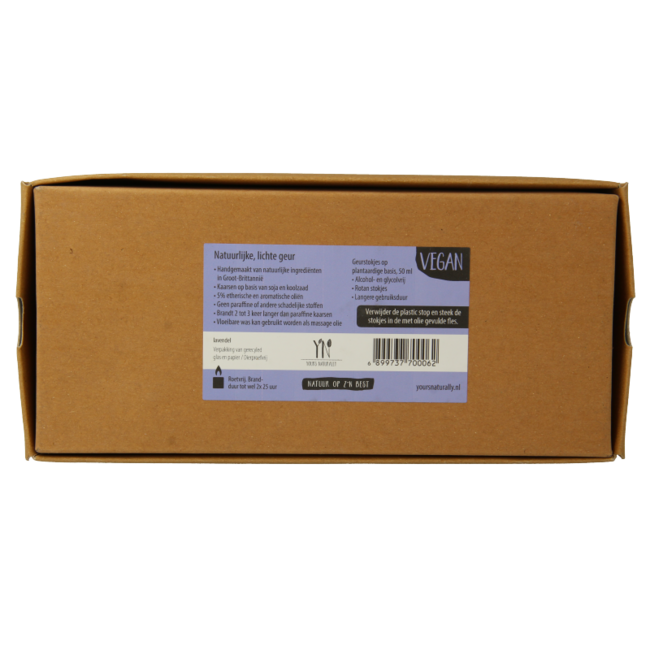 Coffret cadeau Yours Naturally 2 bougies parfumées et 1 diffuseur lavande 1 set