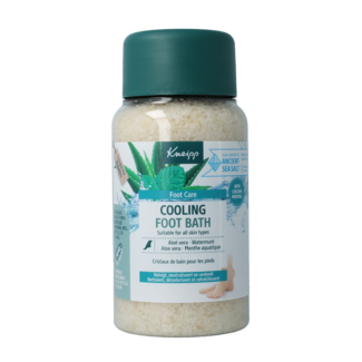 Kneipp Fußpflege Fußbadkristalle Cooling Aloe Vera Wasserminze 600 Gramm