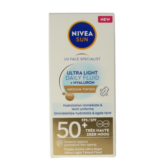 Nivea Nivea Sun Fluido Viso Quotidiano SPF50 Tinta Media 40 Millilitri