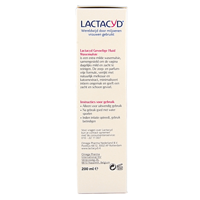 Lactacyd Sensitive Skin Washing Emulsion 200 Millilitres