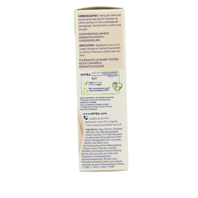 Crème BB Essentials claire SPF15 50 millilitres