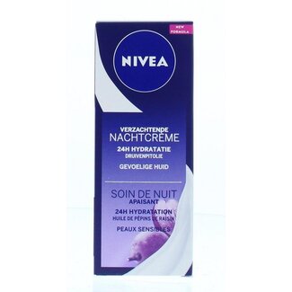 Nivea Crema notte Essentials Sensitive 50 Millilitri