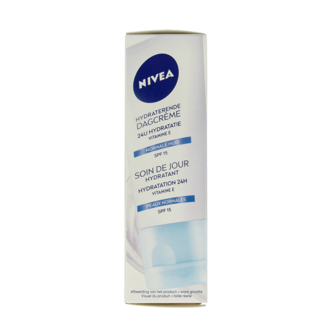 Essentials hydrating day cream norm/comb SPF15 50 Millilitres